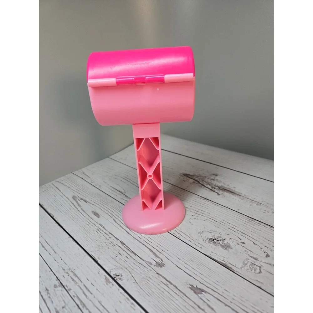 Mattel Barbie Replacement Barbeque Grill BCG72 - 2012 Vacation House